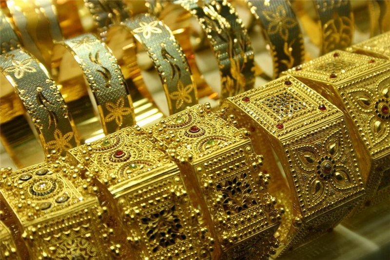 Как выгодно продать золотые украшения?