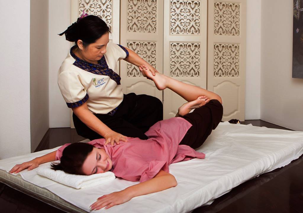 Как проходит тайский массаж?